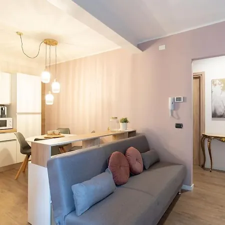 Apartment Enjoy - Elegante Con Giardino *