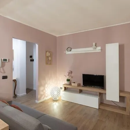 Enjoy - Elegante Con Giardino Apartment *